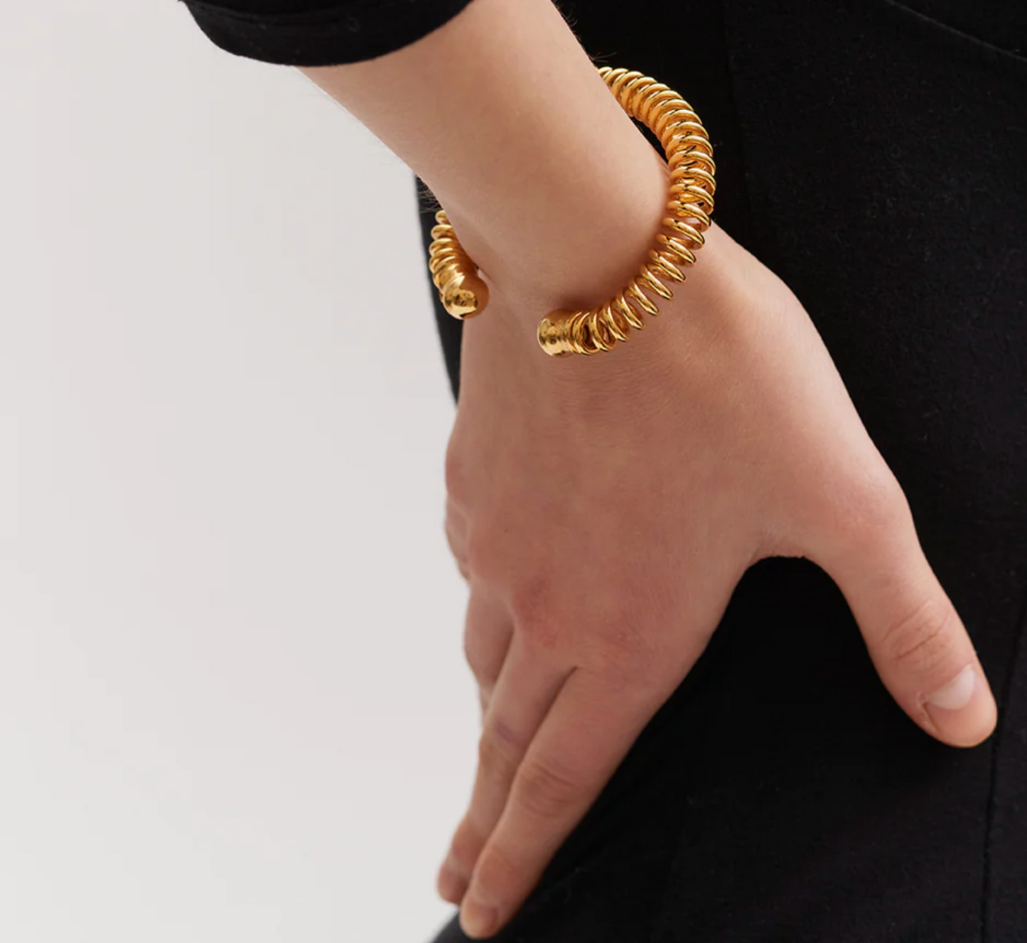 LUTIKI SPIRAL BRACELET 2