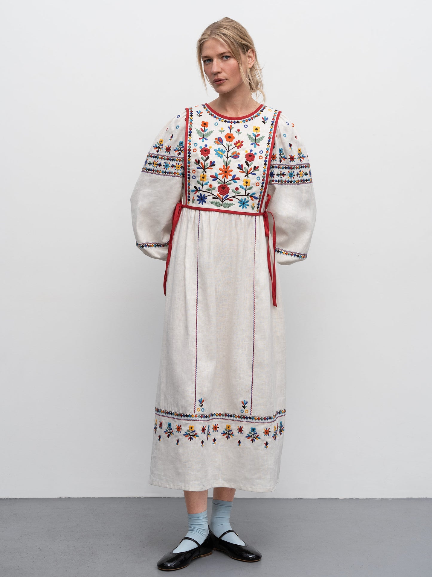 LINEN EMBROIDERED VEST WITH TIES YARYNA VEST