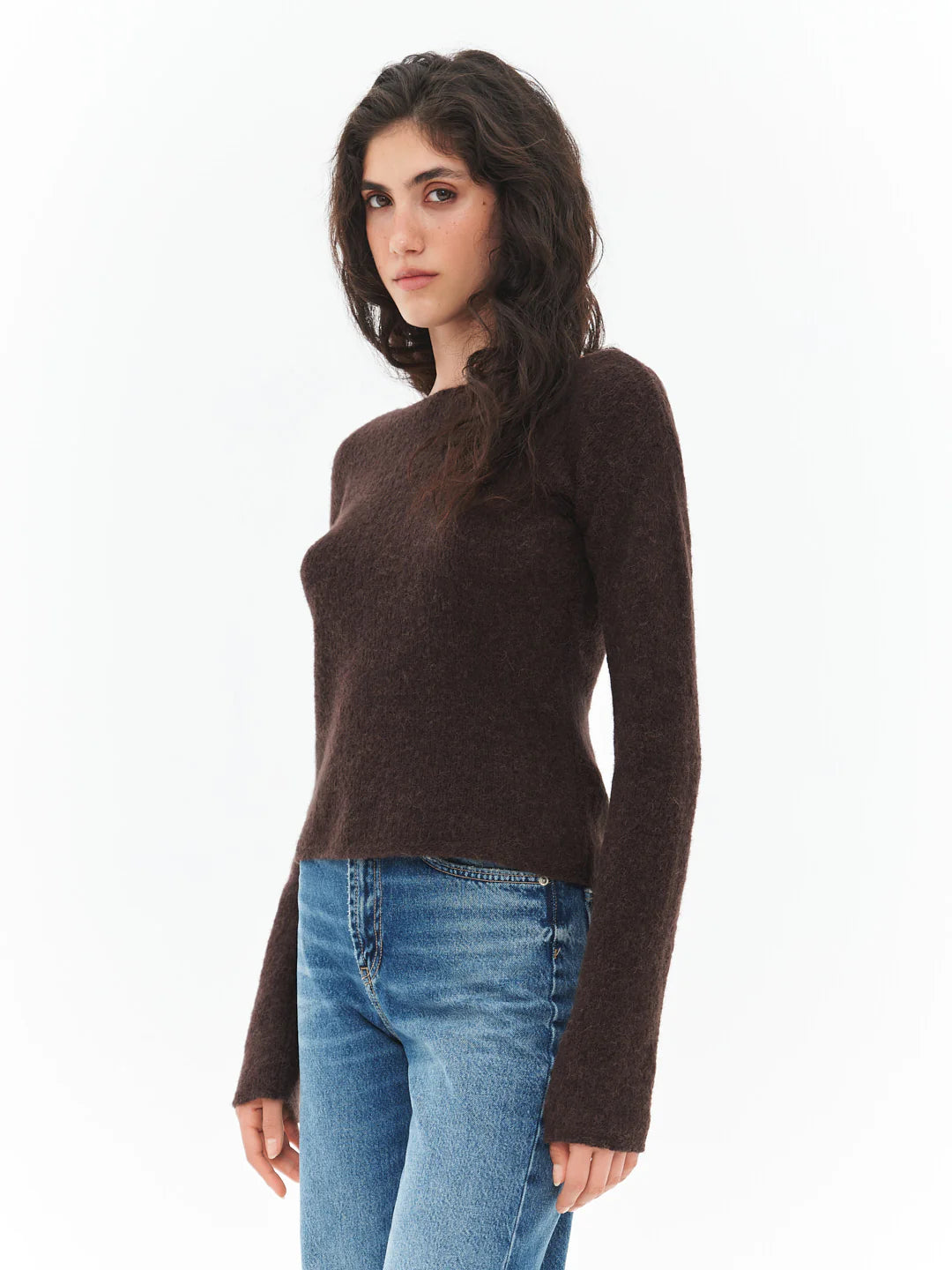 CLASSIC SWEATER IN DARK BROWN