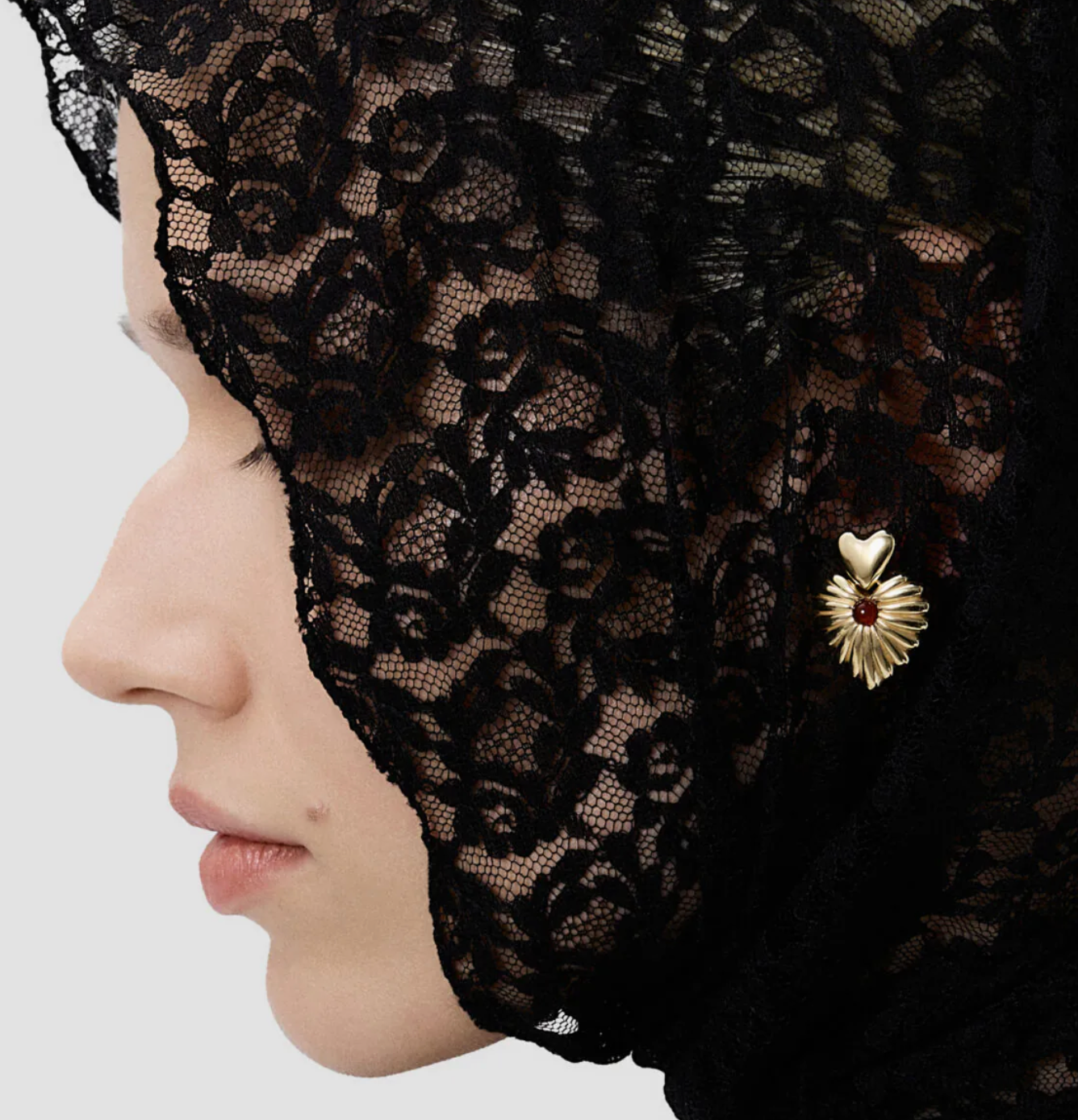 KOPI EARRINGS VALENTINE GOLD