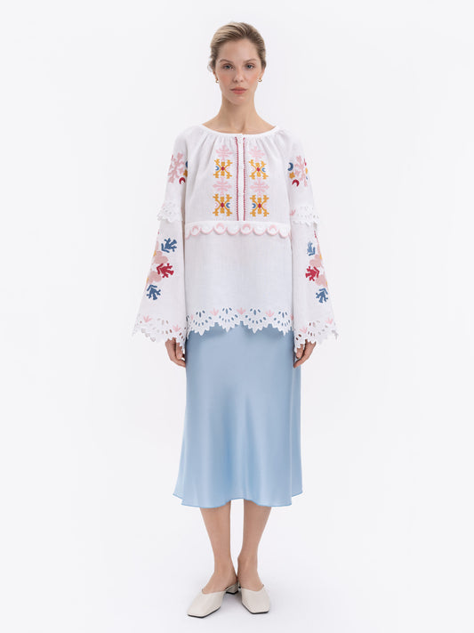 WHITE EMBROIDERED LINEN BLOUSE "HORYTSVIT"
