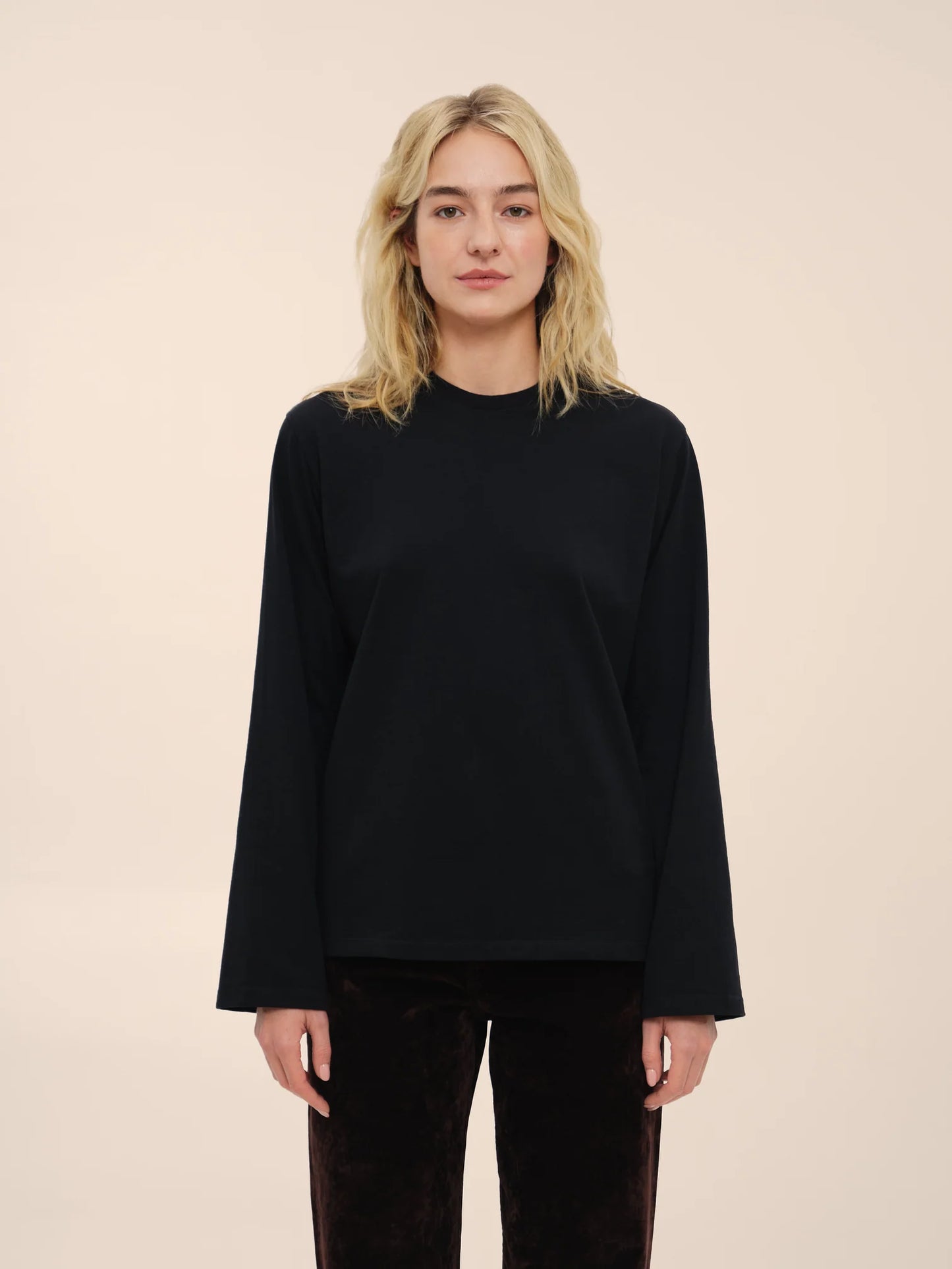 d2210273850bf14558bd45e0cad33540