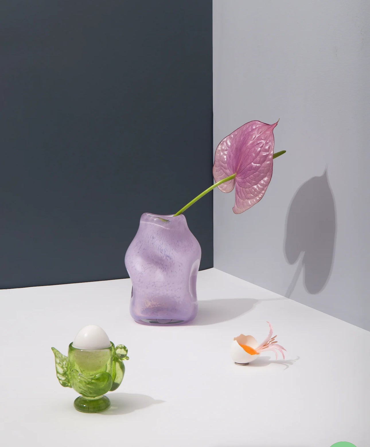 YAKUSH BUBBLE GUM VASE