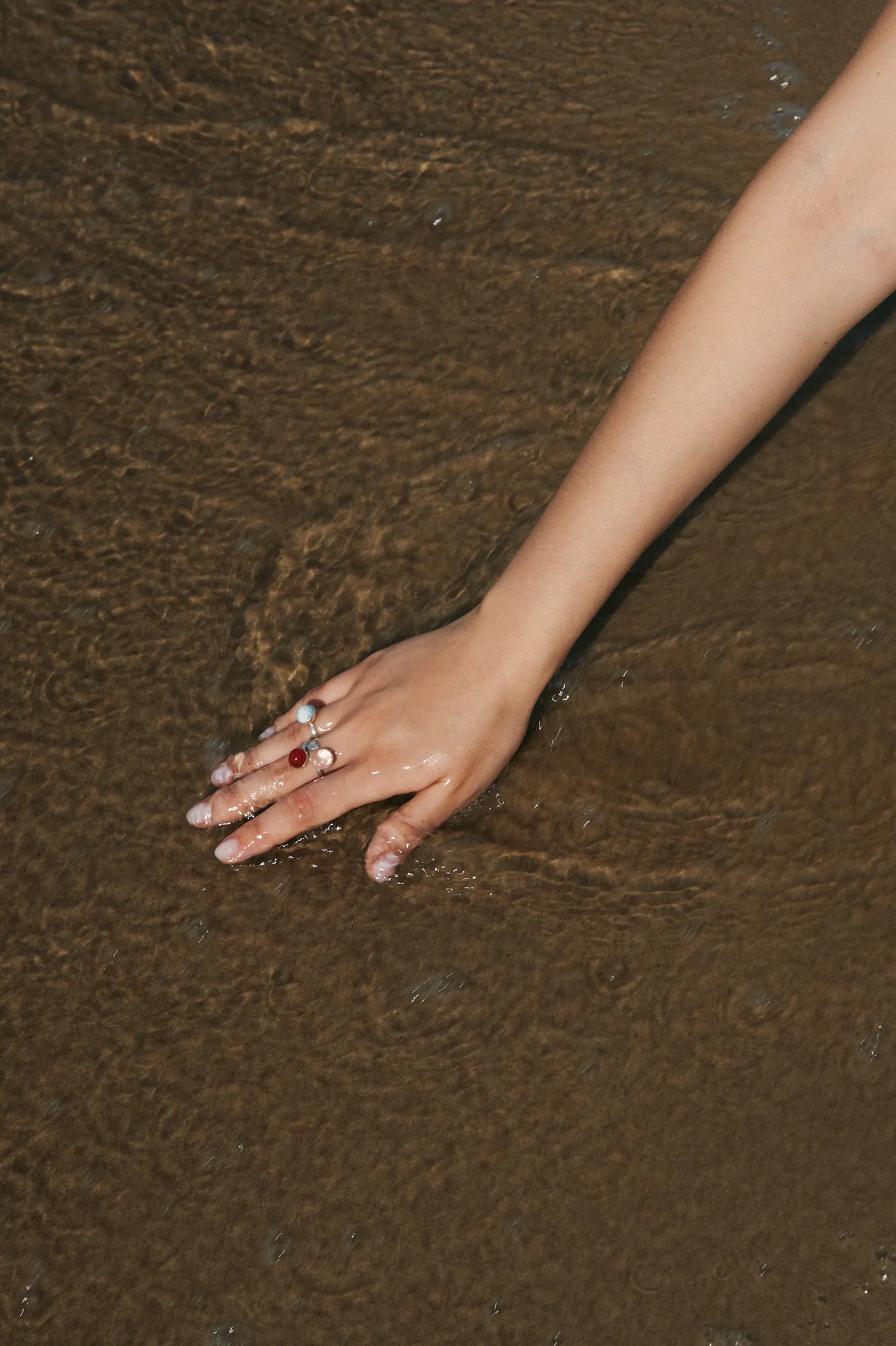 KOPI RING WITH RED STONE SILVER