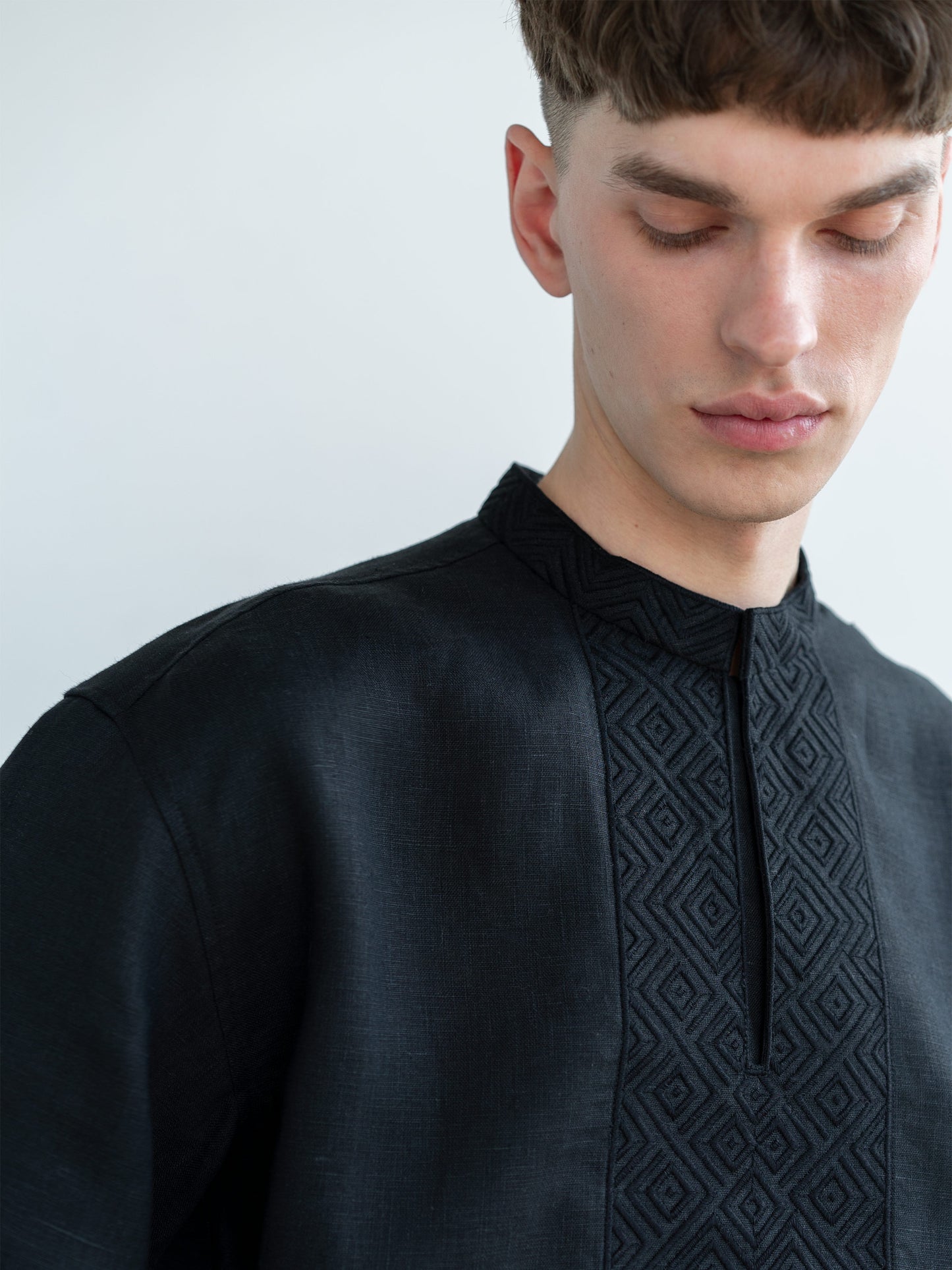 MENS BLACK EMBROIDERED SHIRT "APOLLO BLACK"